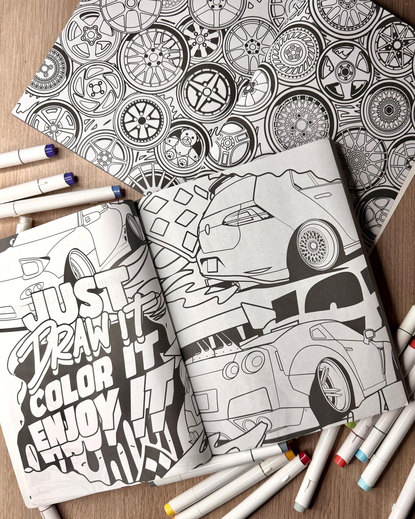 100 MODIFIED CARS COLORING BOOK
